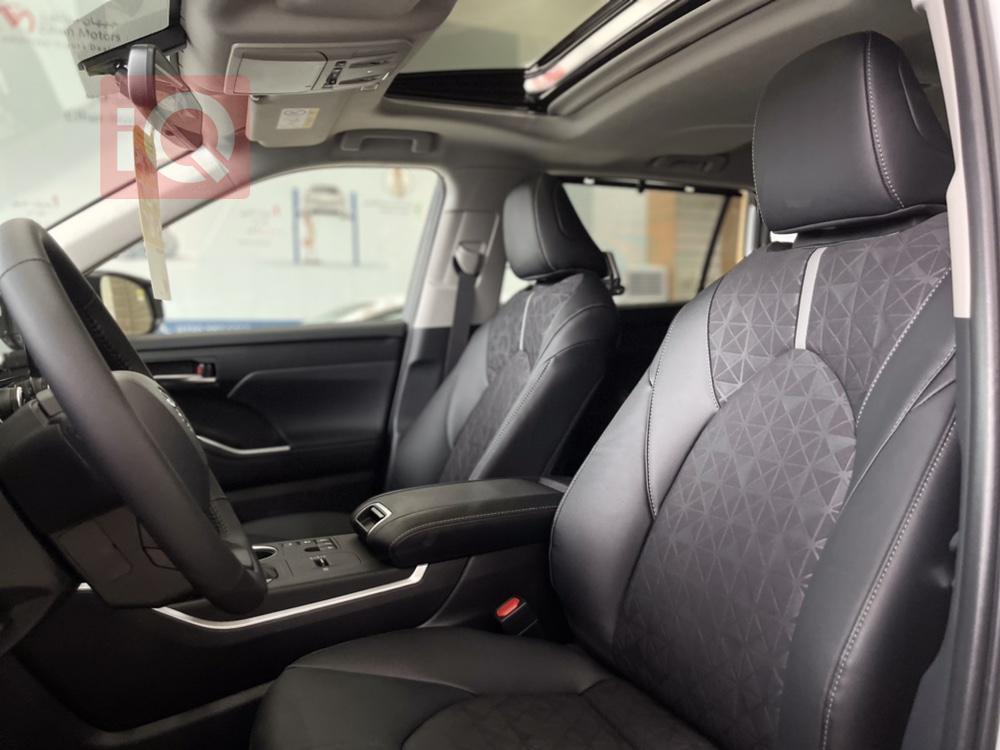 https://cdn.iqcars.io1736599094064.jpg